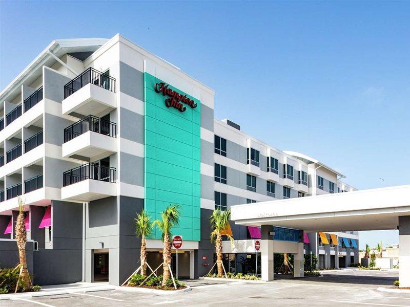 Hampton Inn Dunedin, Fl Kültér fotó